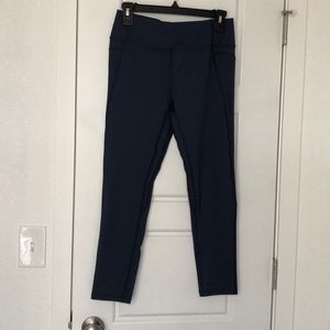 Virus 7/8 workout pants. Sz M. Navy & Pink.